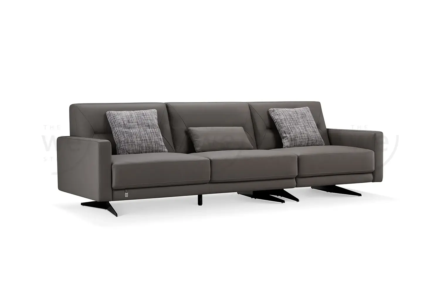 Torino — Italian leather, three seats, no compromise. thumbnail 2