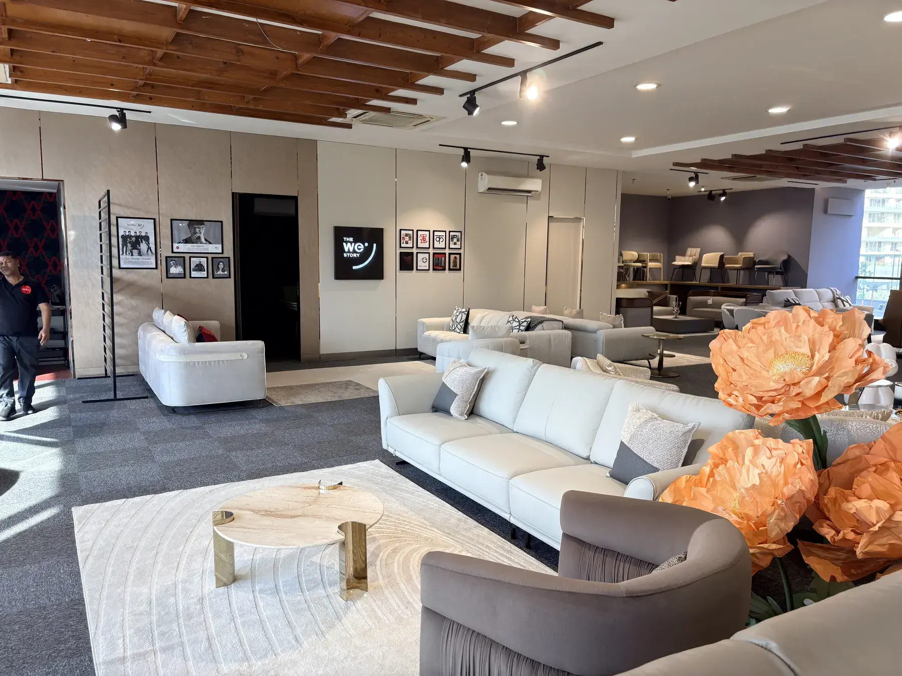 SOISU showroom — second view of consultation lounge