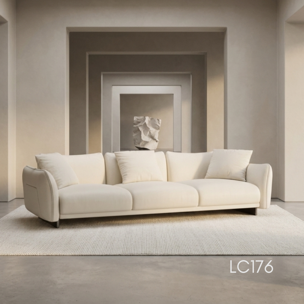 LC176 — Effortless Italian living room culture.